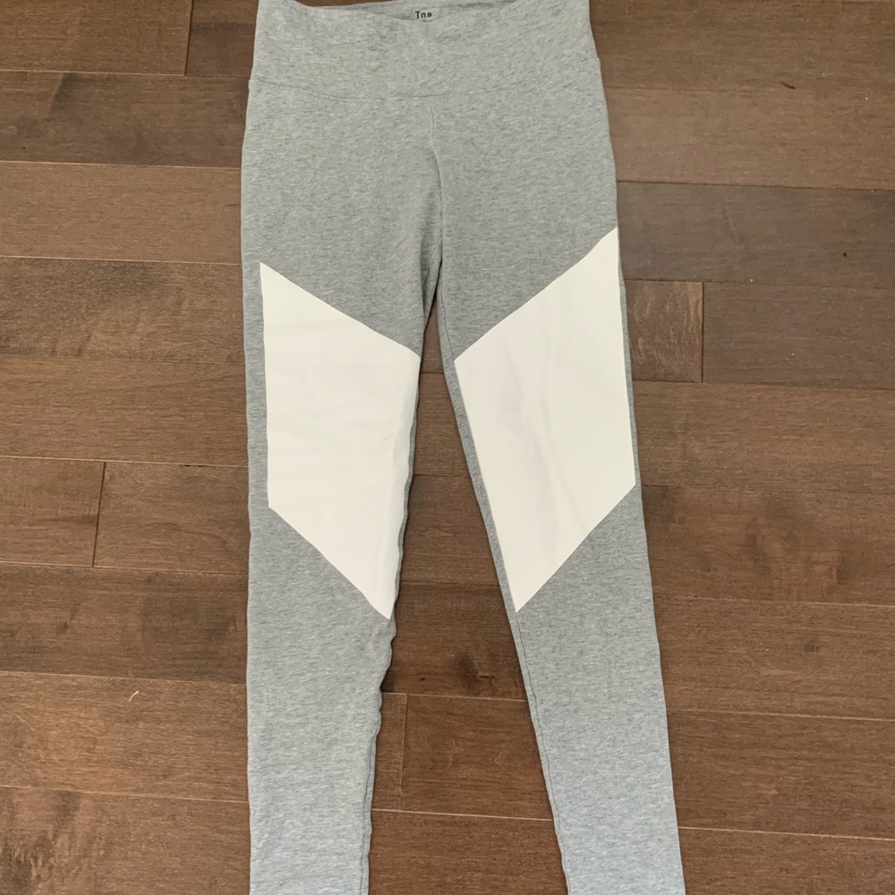TNA Hi-Rise Atmosphere Legging